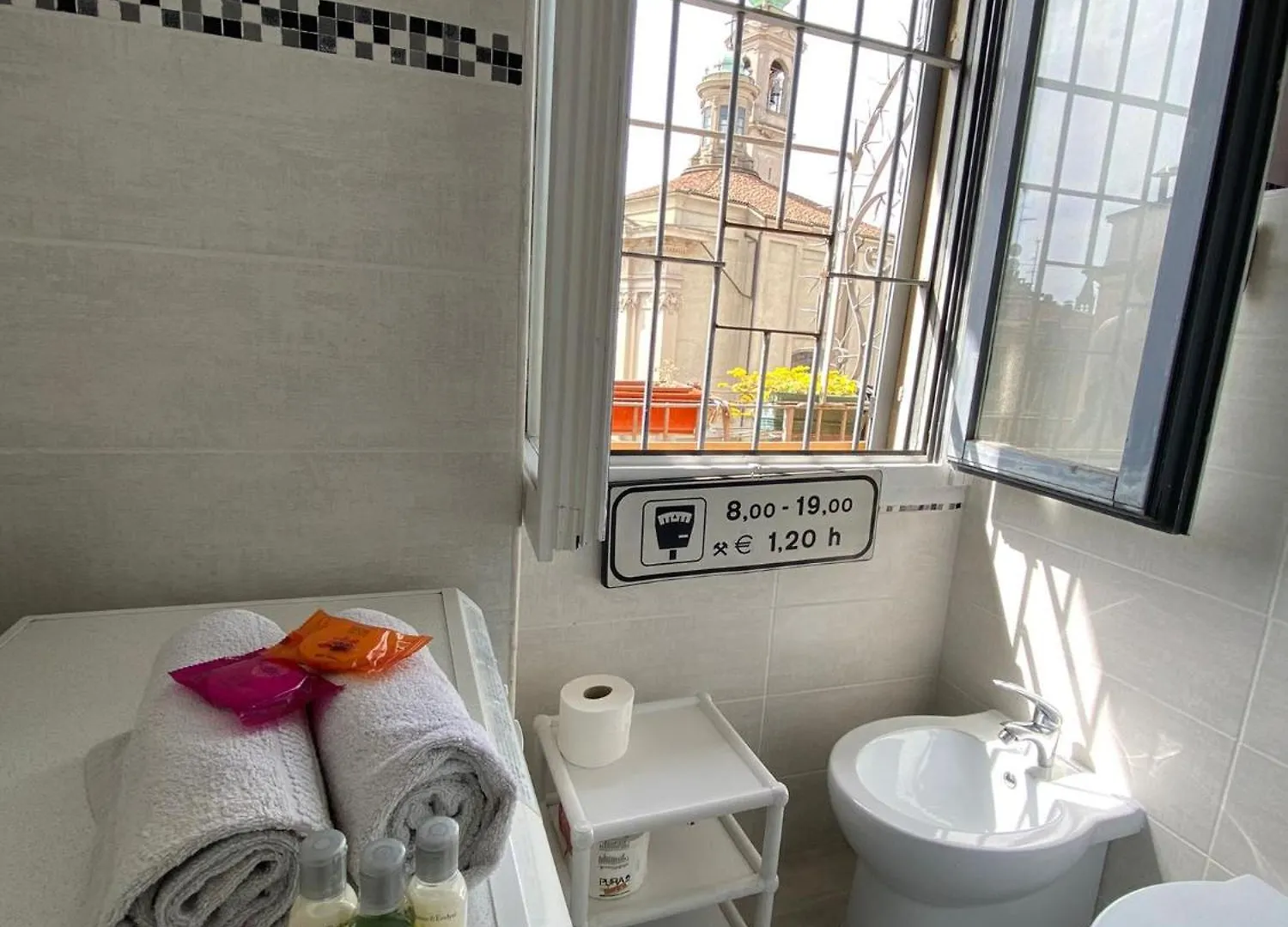 Milano For Guest - Le Colonne Home Milano 0*, Milan
